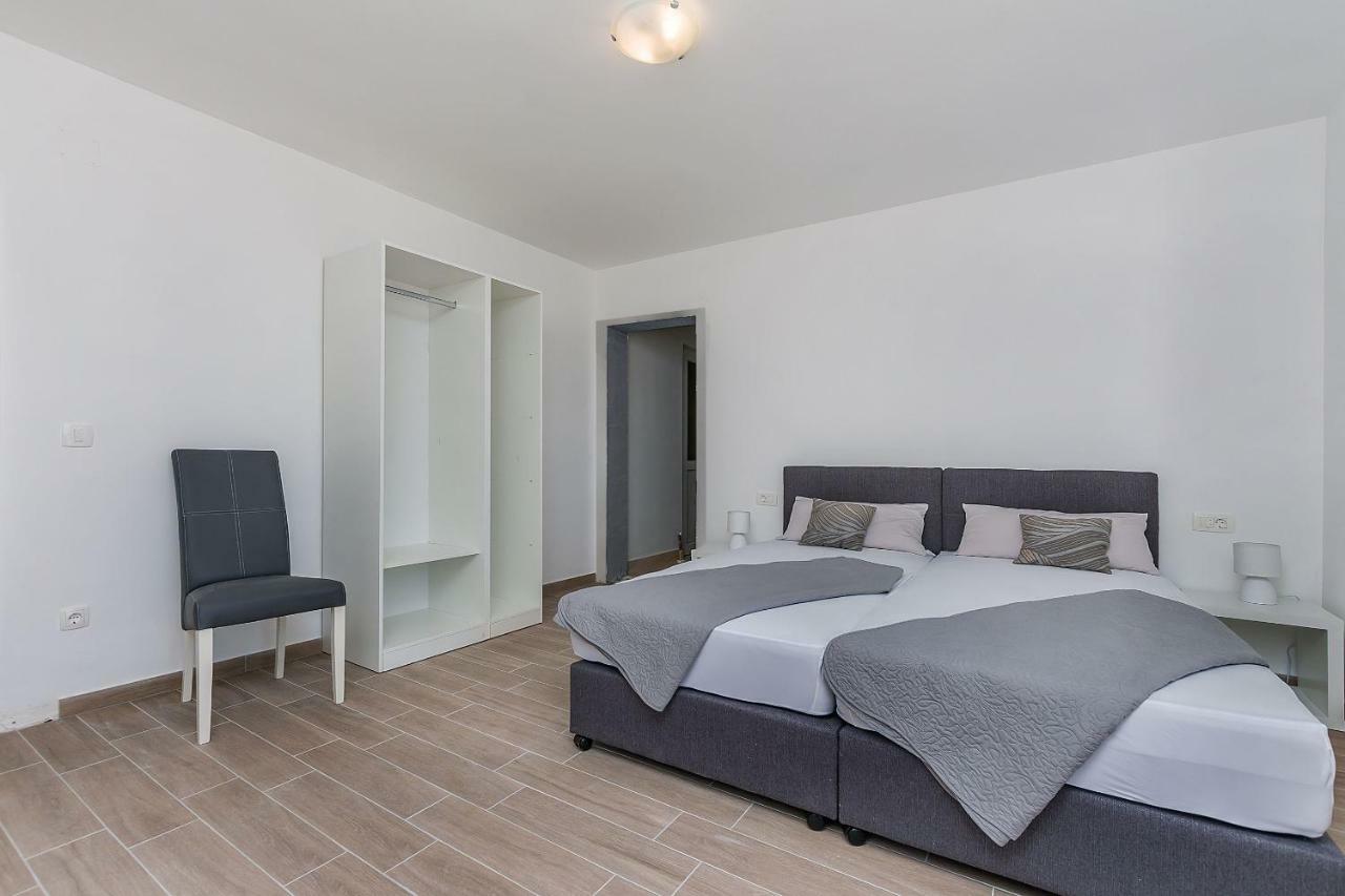 Apartments Danolic 2 ピサック エクステリア 写真
